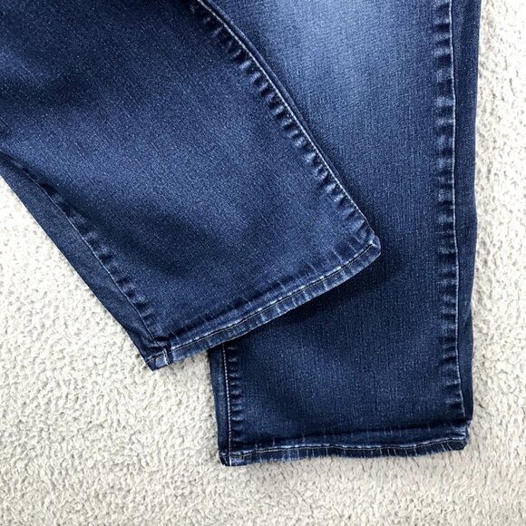 LEVIS 529 Womens Size 32 Dark Wash Mid Rise Distressed Curvy Bootcut Jeans 32x28 - Picture 4 of 16